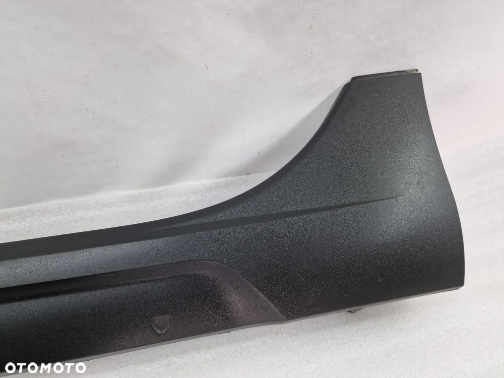 SEAT ARONA 6F9 17- LEWA LISTWA PROGOWA/ NAKŁADKA PROGU , NR 6F9853851 , NR AUKCJI PR337 - 2