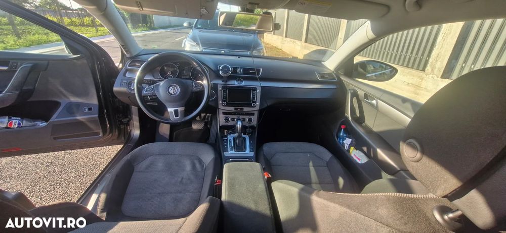 Volkswagen Passat 2.0 TDI BlueMotion Tehnology DSG Comfortline - 9