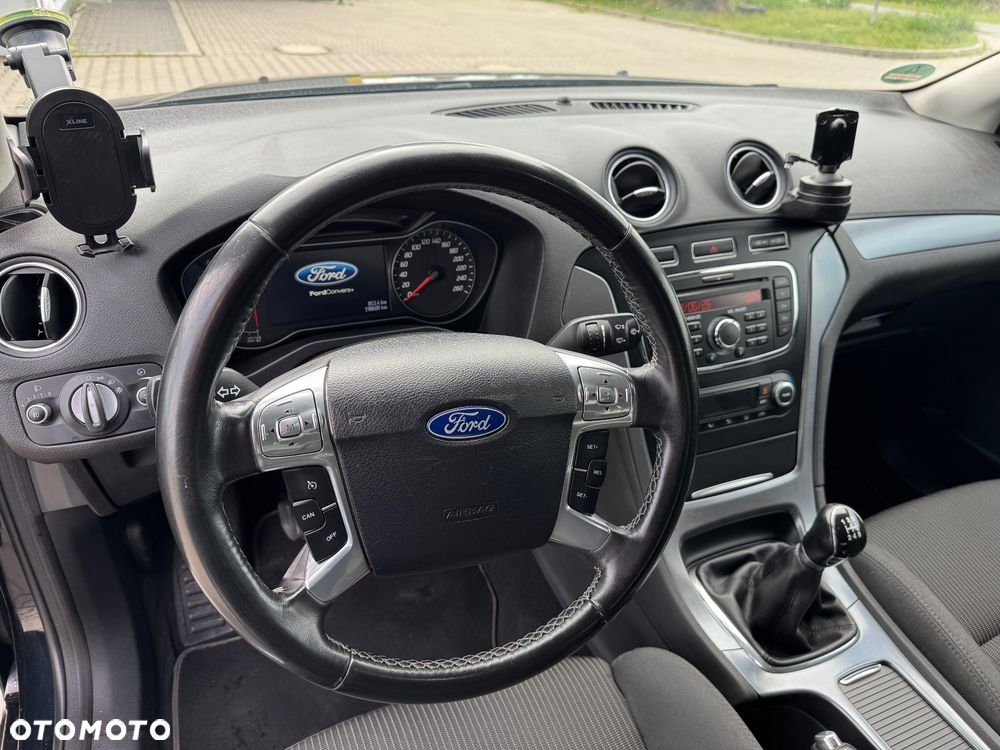 Ford Mondeo 2.0 FF Titanium - 9