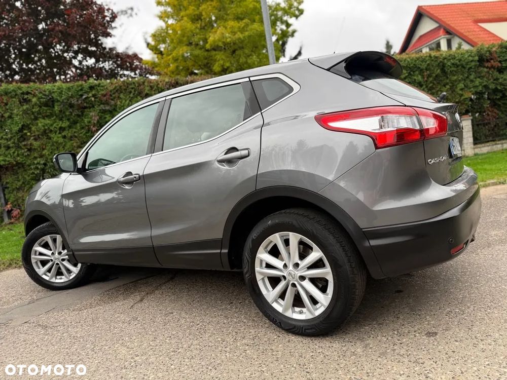 Nissan Qashqai 1.6 DCi Tekna Xtronic EU6 - 17