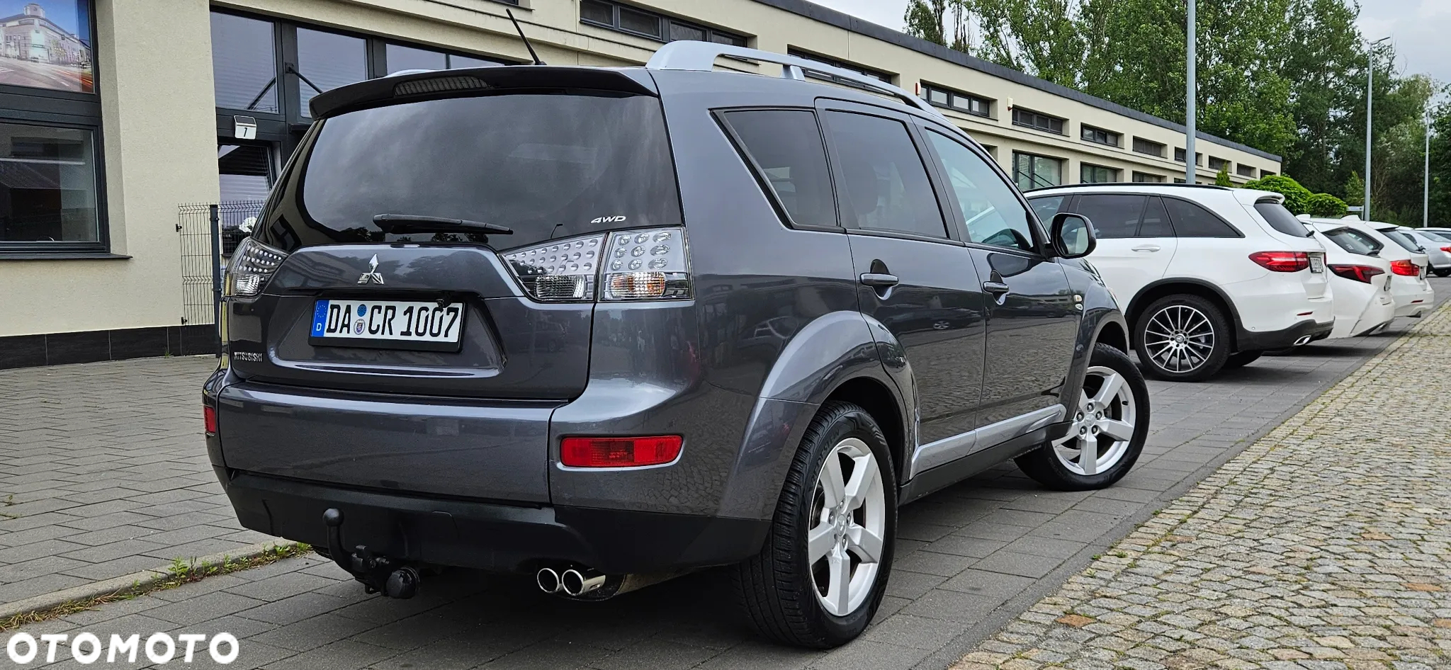 Mitsubishi Outlander 2.0 DI-D 4WD Intense - 4