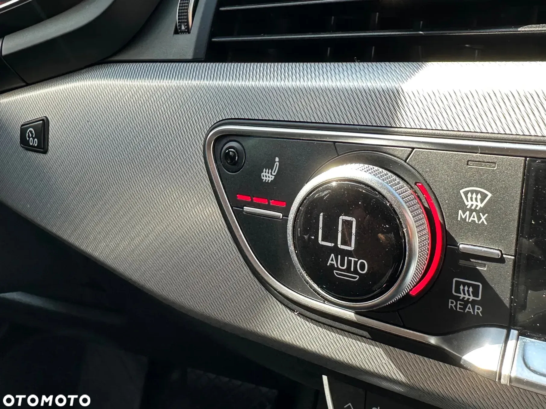 Audi A4 ver-2-0-tdi-ultra-s-tronic - 38