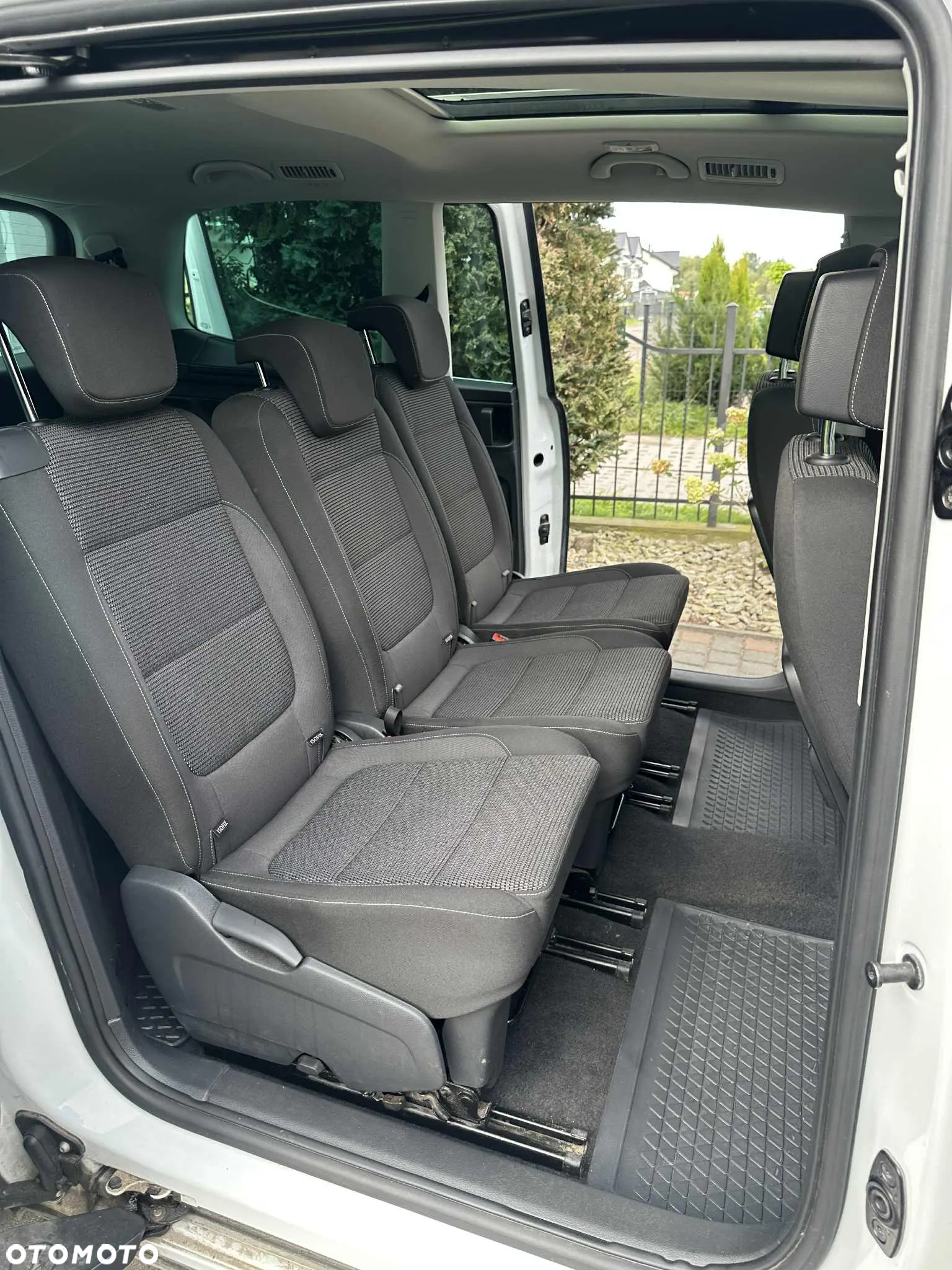 Volkswagen Sharan 2.0 TDI 4MOTION (BlueMotion Technology) Highline - 35