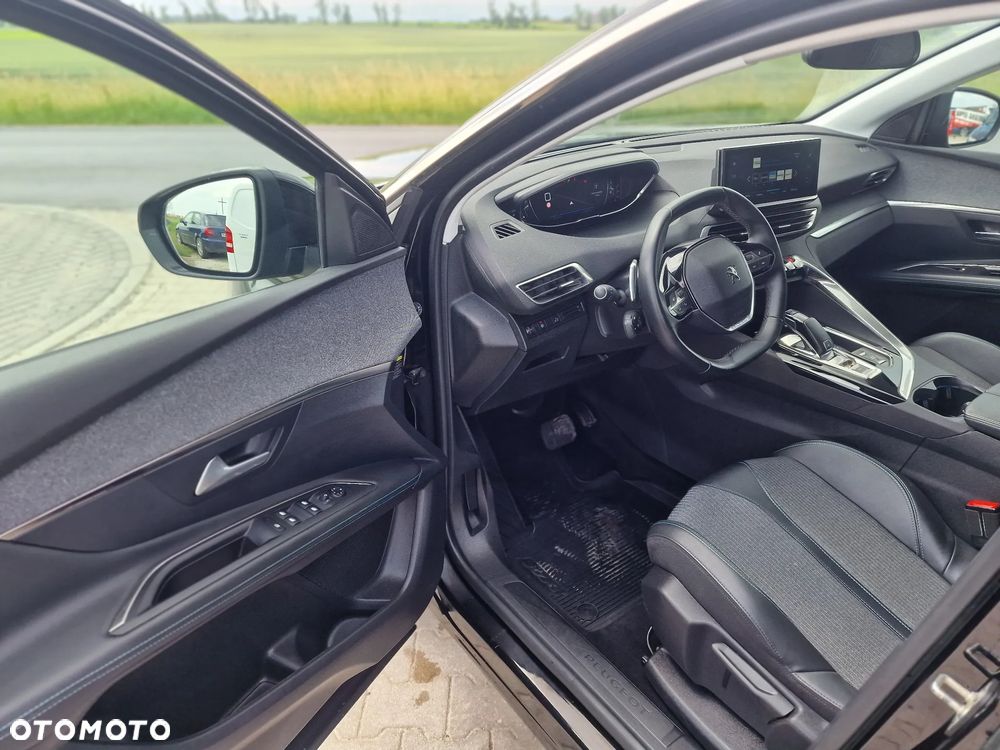 Peugeot 3008 BlueHDi 130 Stop & Start EAT8 Allure Business-Paket - 18
