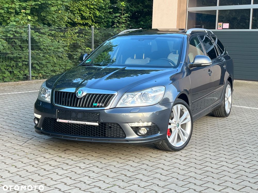 Skoda Octavia 2.0 TDI CR DPF RS - 28