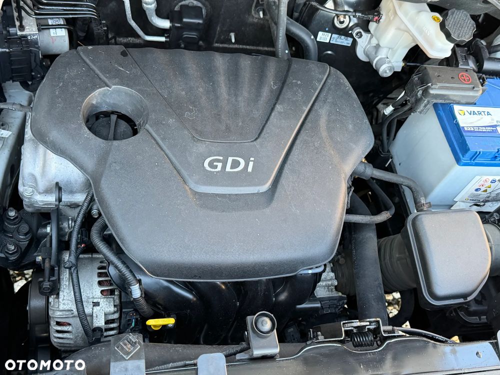 Kia Sportage 1.6 GDI 2WD Attract - 8