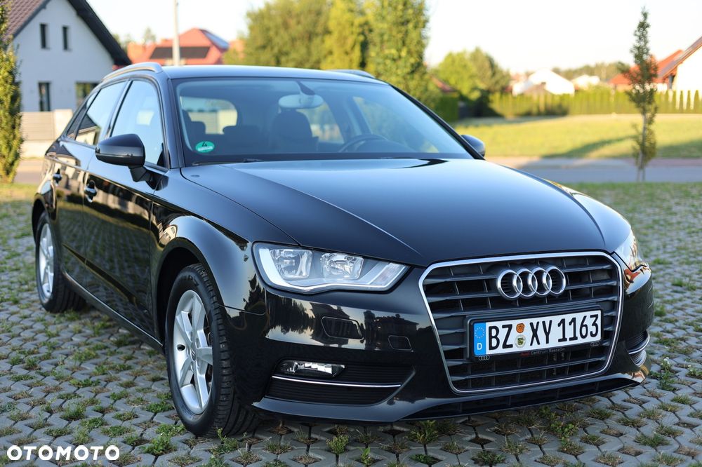 Audi A3 Sportback 1.4 TFSI Ambiente - 4
