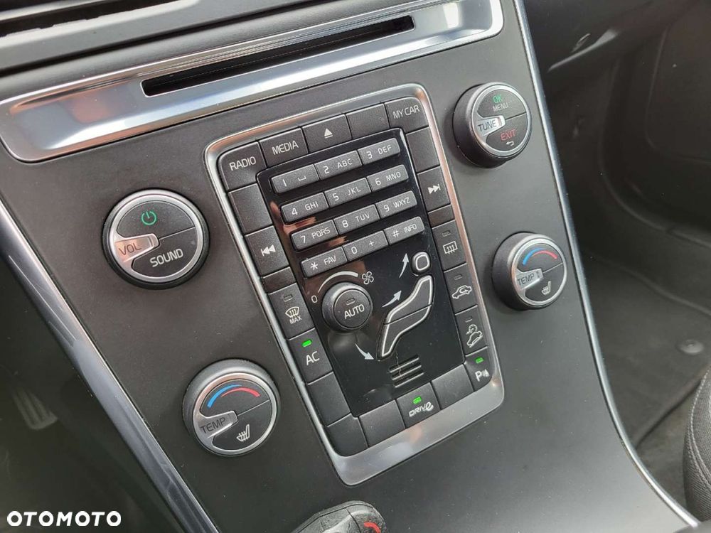 Volvo XC 60 - 16