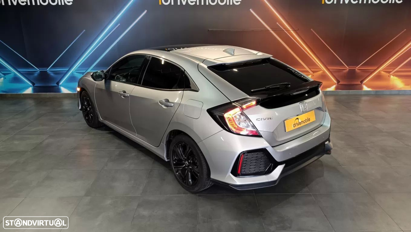 Honda Civic 1.0 i-VTEC Elegance - 16