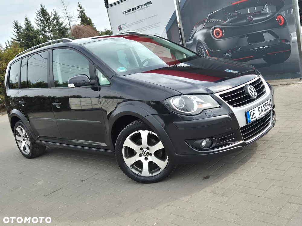 Volkswagen Touran 1.4 TSI Cross - 17