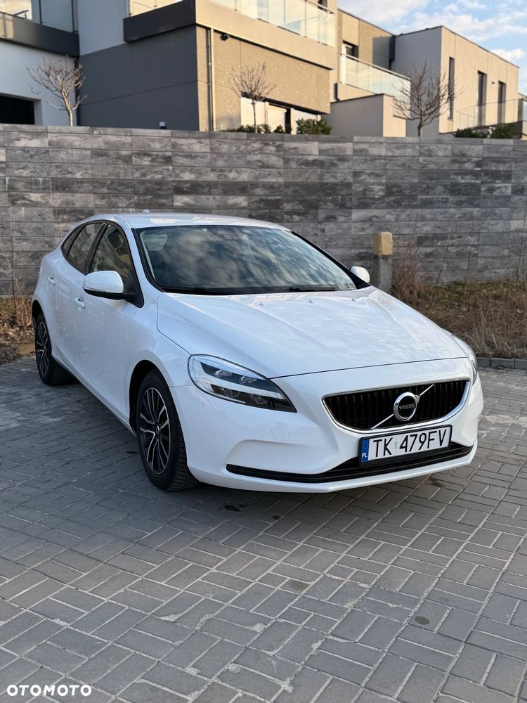 Volvo V40 D2 Geartronic Momentum - 1