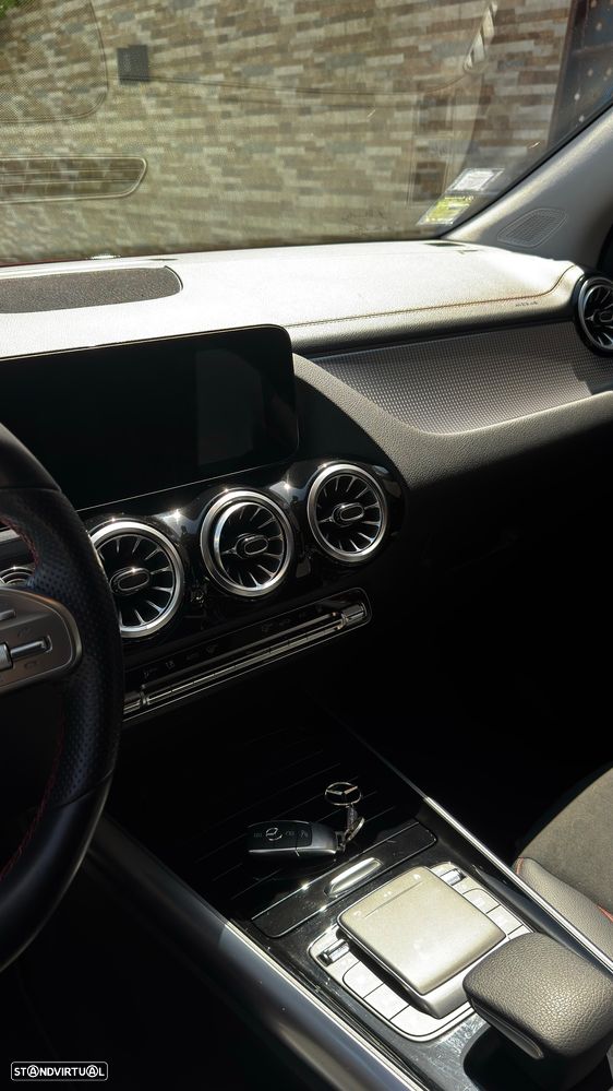 Mercedes-Benz EQA 250 AMG Line - 11