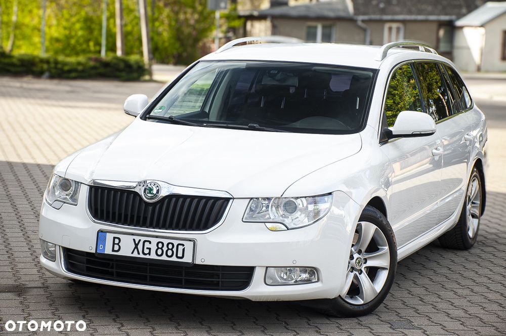 Skoda Superb 2.0 TDI DSG Ambition - 7