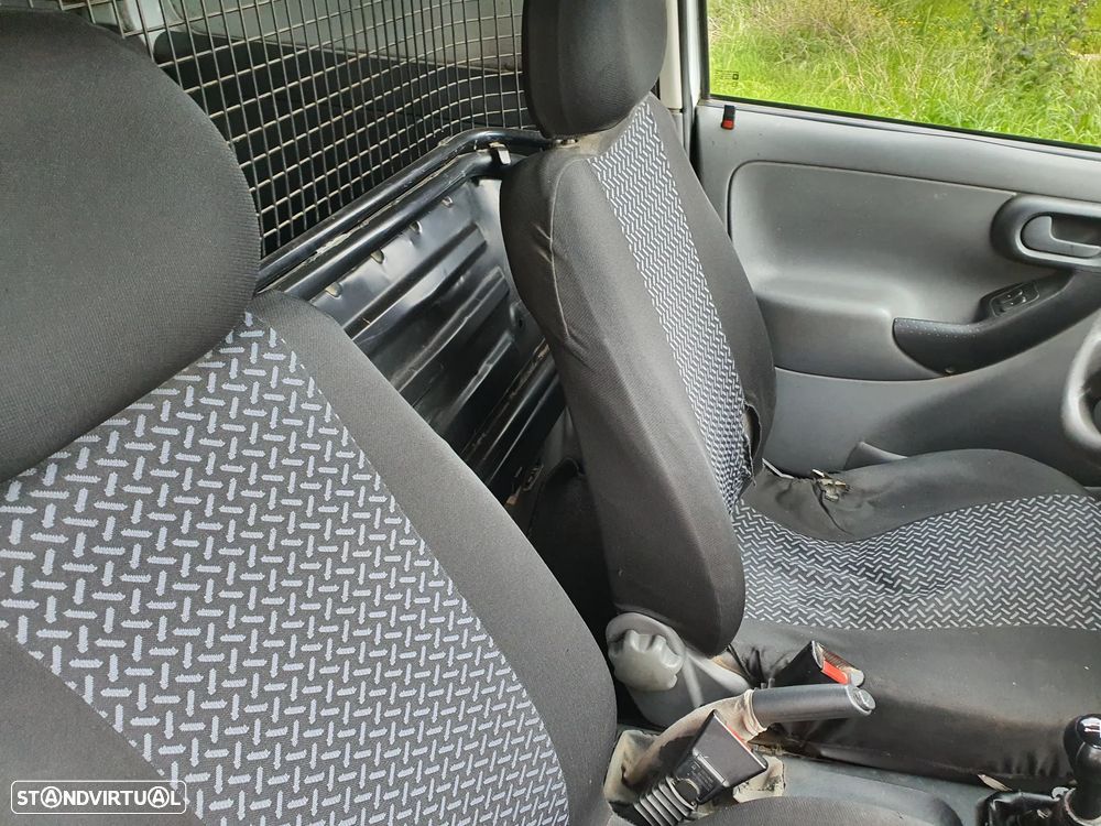 Opel Combi 1.7 D - 10