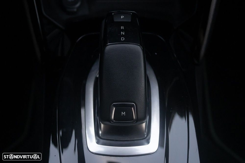 Peugeot 2008 1.5 BlueHDi GT EAT8 - 13
