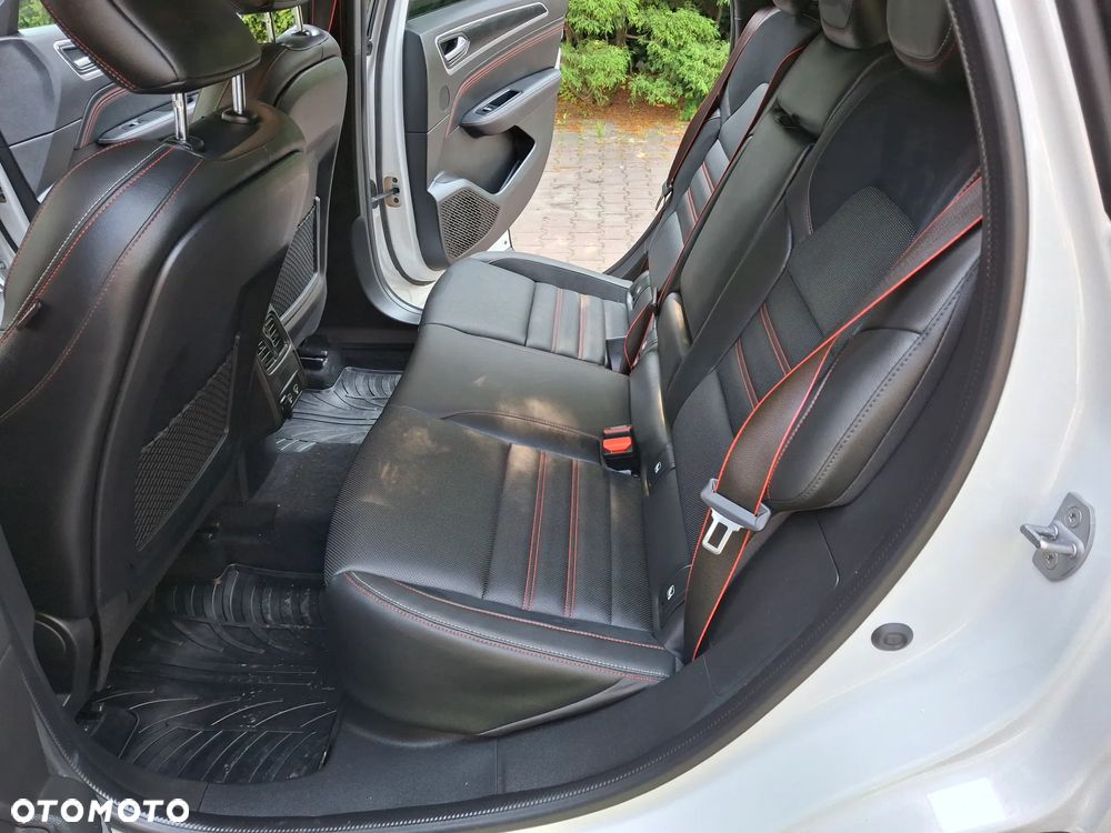 Renault Arkana 1.6 E-TECH R.S Line MMT - 13