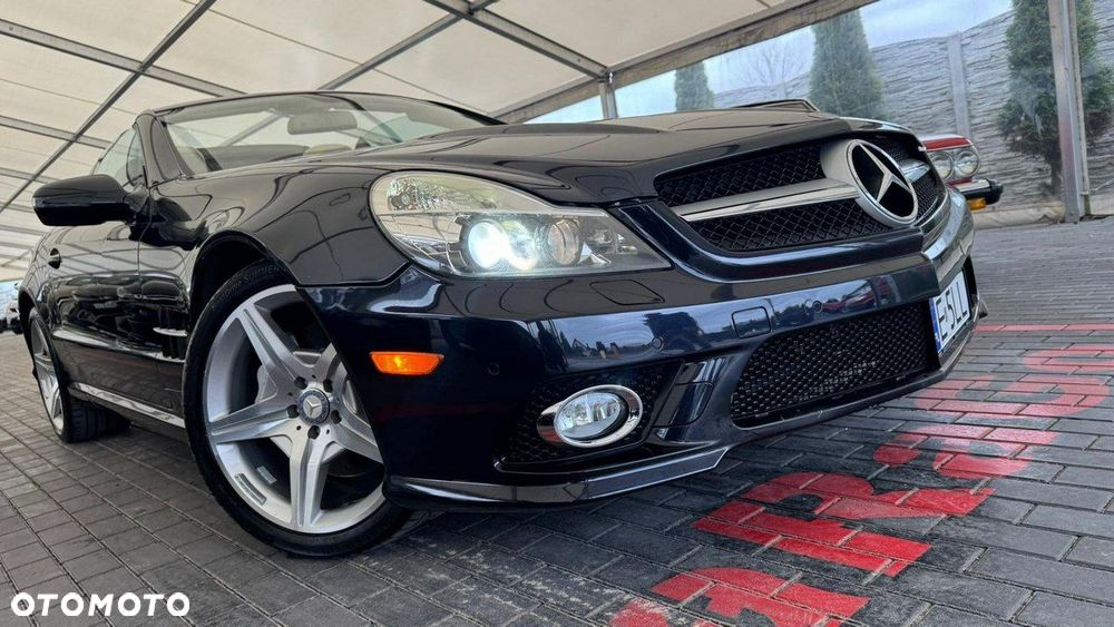 Mercedes-Benz SL - 16