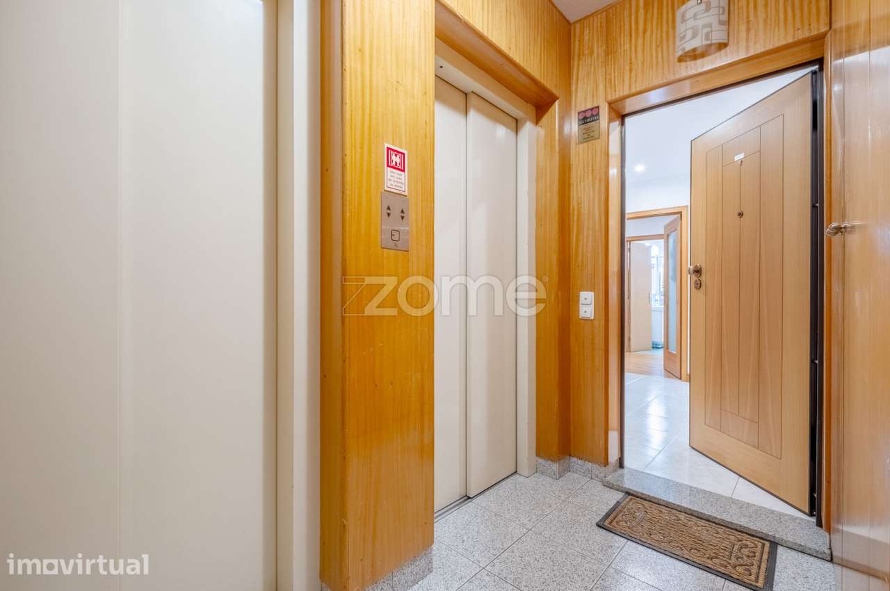 Apartamento T3 em Valongo com 2 lugares de garagem. - Grande imagem: 4/46