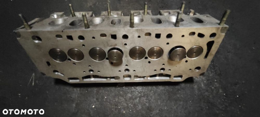 Głowica Renault 2.0 8v benzyna po remoncie - 1