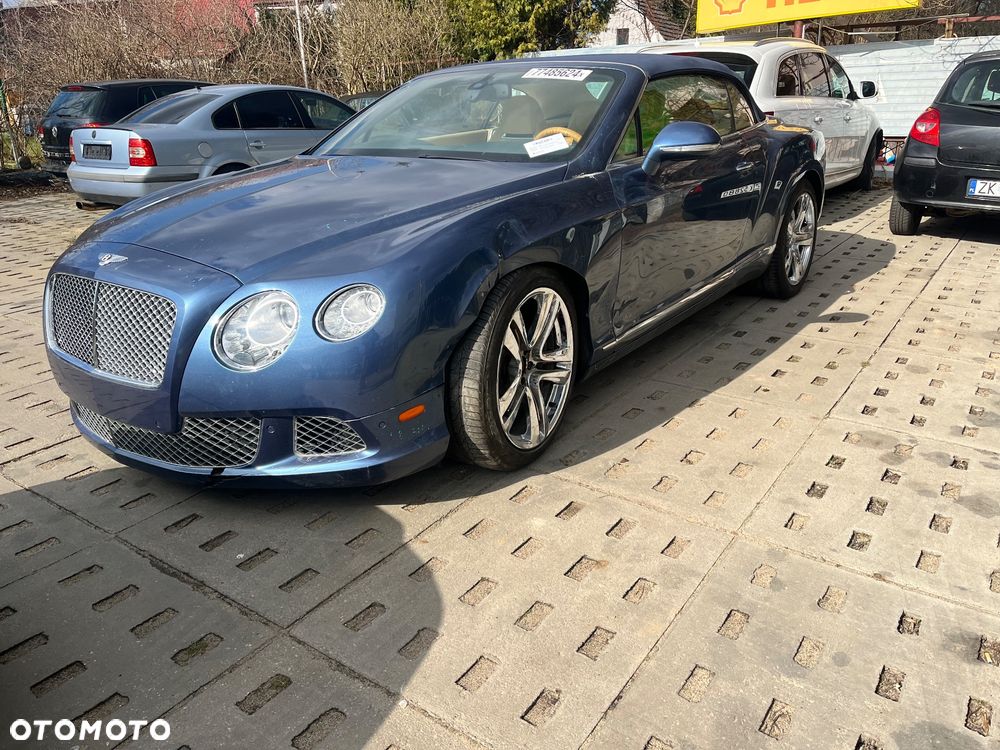Bentley Continental GT W12 - 17
