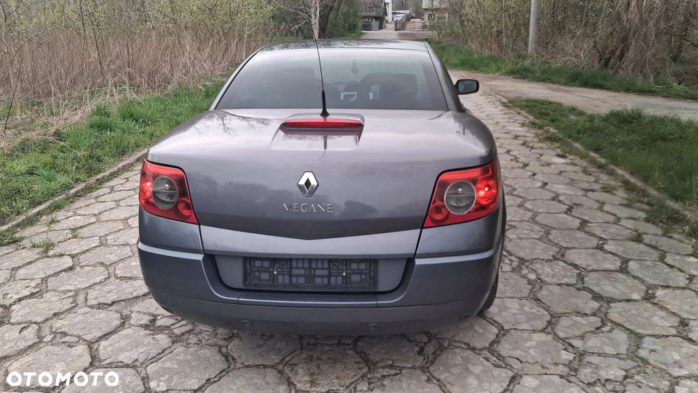 Na części RENAULT MEGANE II CABRIO SILNIK silnik 1.9 DCI 115 KM F9Q818 lakier skrzynia maska zderzak drzwi klapa szyba fotel kanapa lusterko lampa deska GWARANCJA !!! Przód Tył Zestaw Komplet Drzwi Klapa Zderzak Błotnik Maska Grill Atrapa Szyba Pas Lampa Lusterko Boczki Fotel Kanapa Kokpit Deska Rozdzielcza Przełącznik Włącznik Sterownik Przewody Wiązka Instalacja Moduł Komputer Czujnik Listwa Pompa Alternator Wtryski Głowica Rozrusznik Kompresor Sprzęgło Dwumas Silnik  Skrzynia ABS Klimatyzacji Paliwa Wspomagania Kolektor Turbina Przepustnica Zawór Chłodnica Koło Hak Belka Sanki Zawieszenie Mcpherson Półoś Amortyzator Wydech Tłumik Zacisk dach - 7