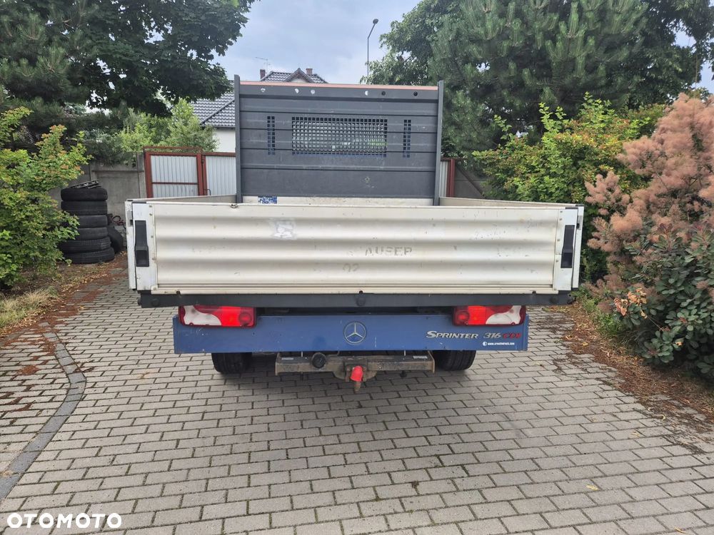 Mercedes-Benz Sprinter - 6