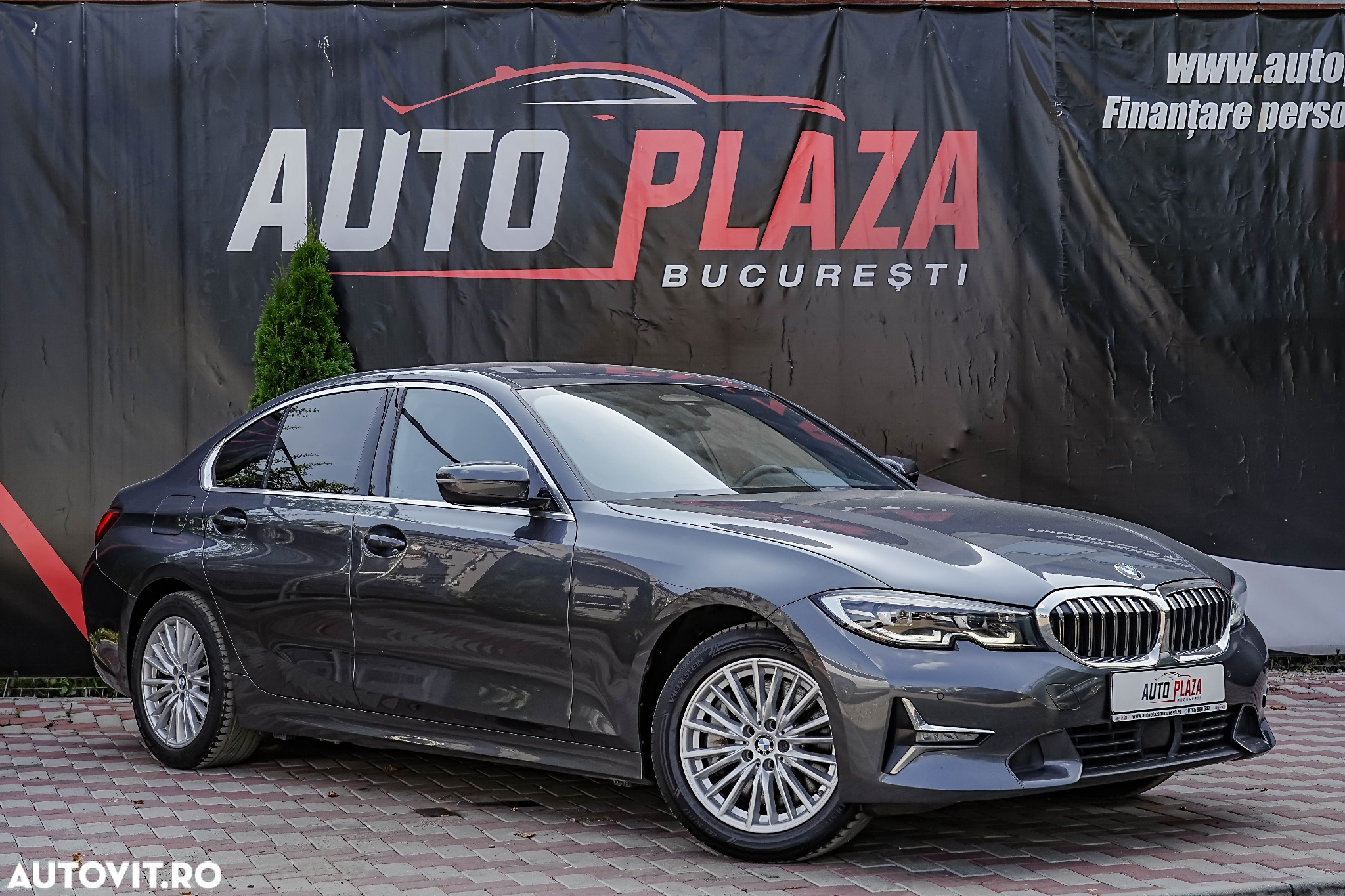 BMW Seria 3 330e Aut. Luxury Line - 4