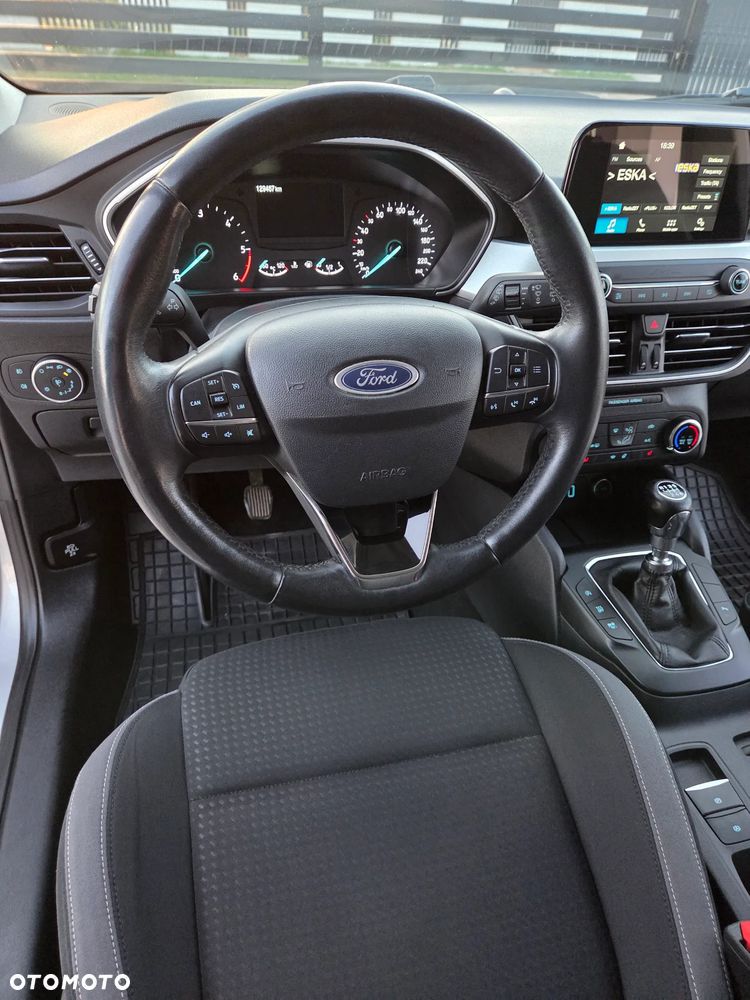 Ford Focus 1.5 EcoBlue Connected - 31