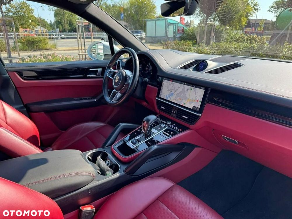 Porsche Cayenne - 13