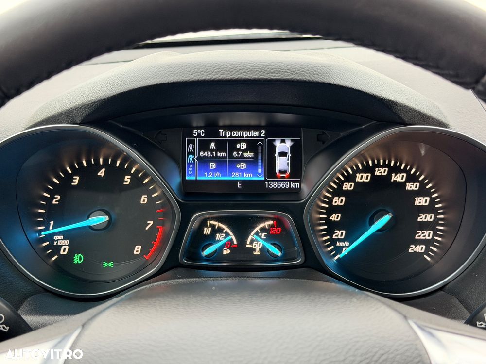 Ford Kuga 1.5 EcoBoost 2WD Trend - 34