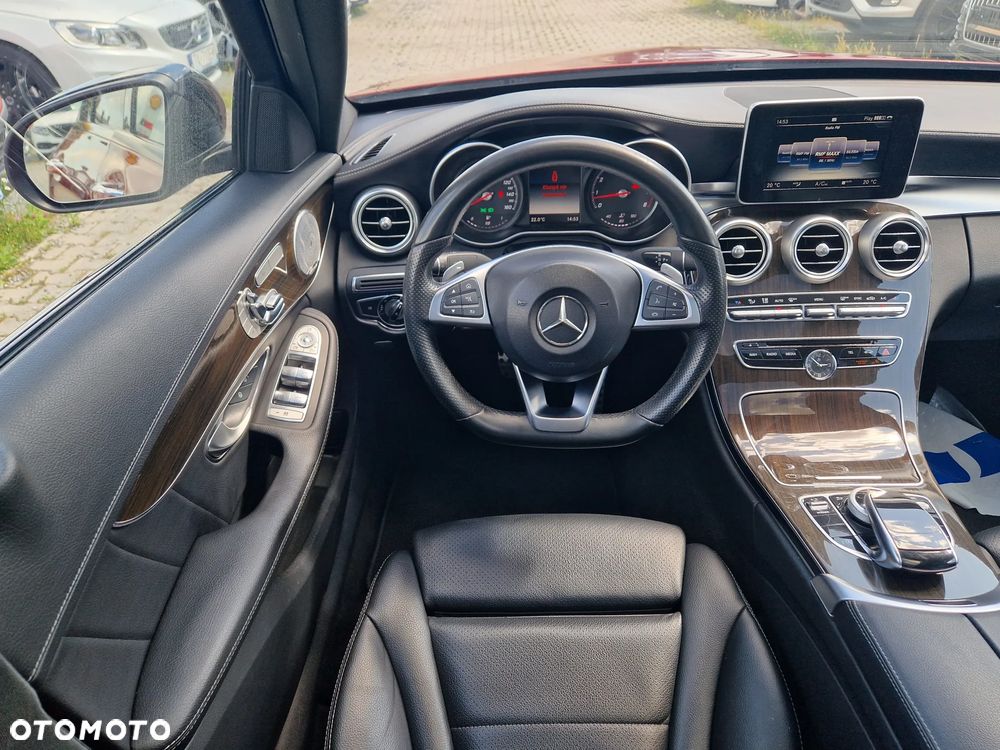 Mercedes-Benz Klasa C 300 T 9G-TRONIC AMG Line - 29