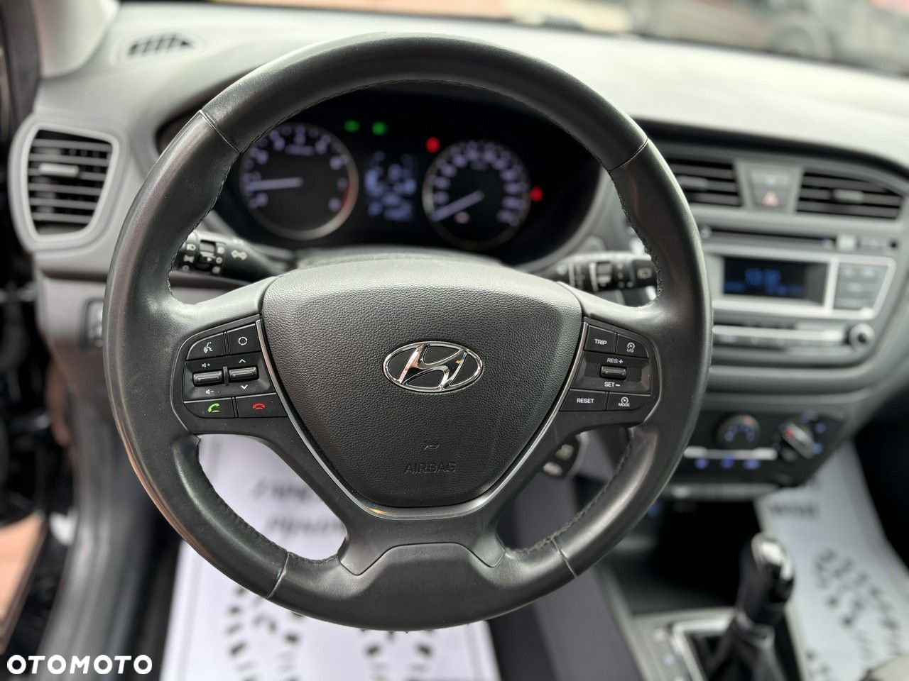 Hyundai i20 1.4 Automatik Style - 17