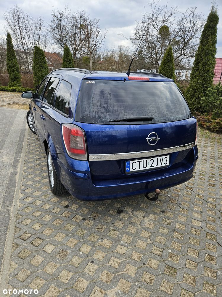 Opel Astra 1.7 CDTI - 4