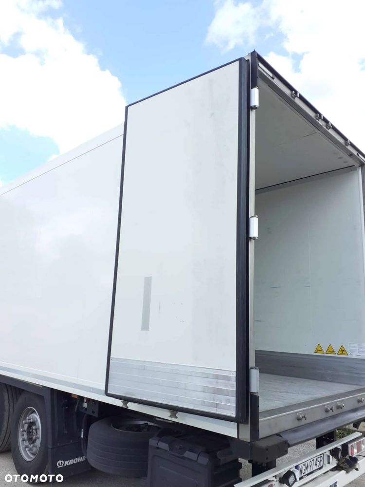 Krone naczepa chłodnia - 9