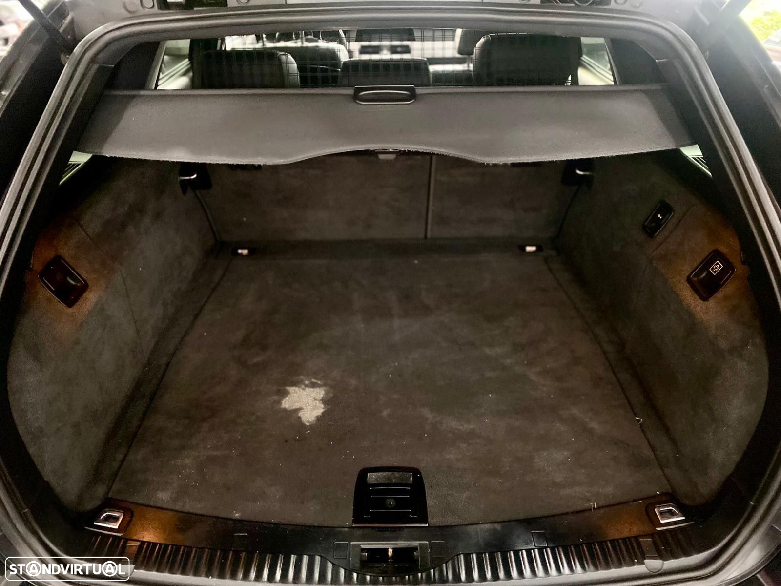 BMW 520 d Touring - 35
