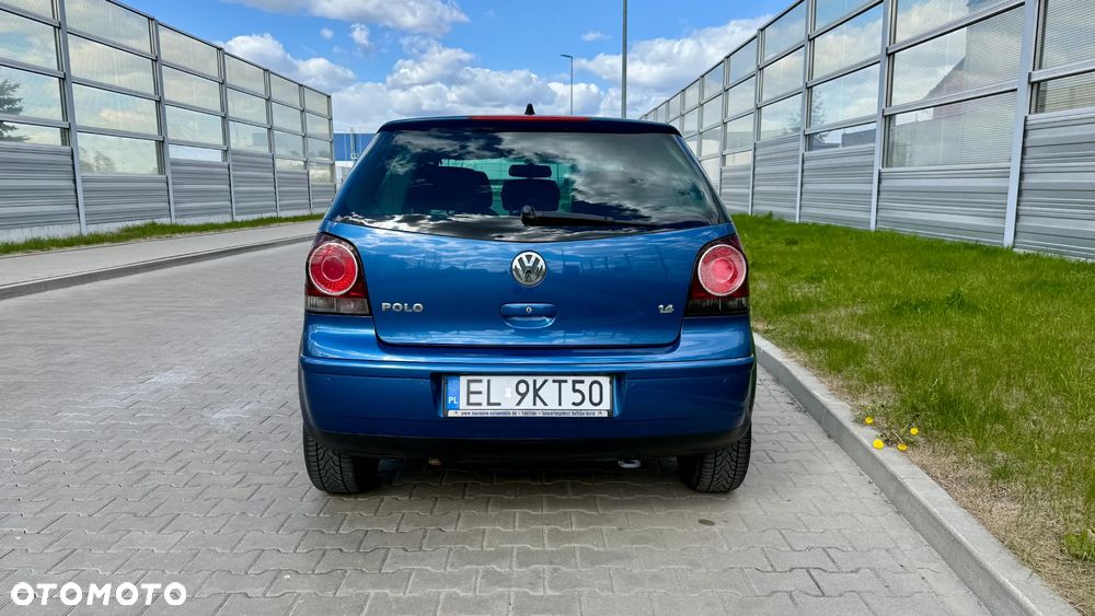 Volkswagen Polo 1.4 16V Comfortline - 3