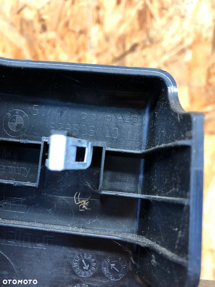 BMW E93 OBUDOWA OSŁONA ZAGŁOWKA LAMPY BAGAŻNIKA LEWA PRAWA - 4