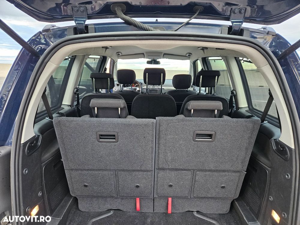 Ford Galaxy 2.0 TDCi Powershift Trend - 8