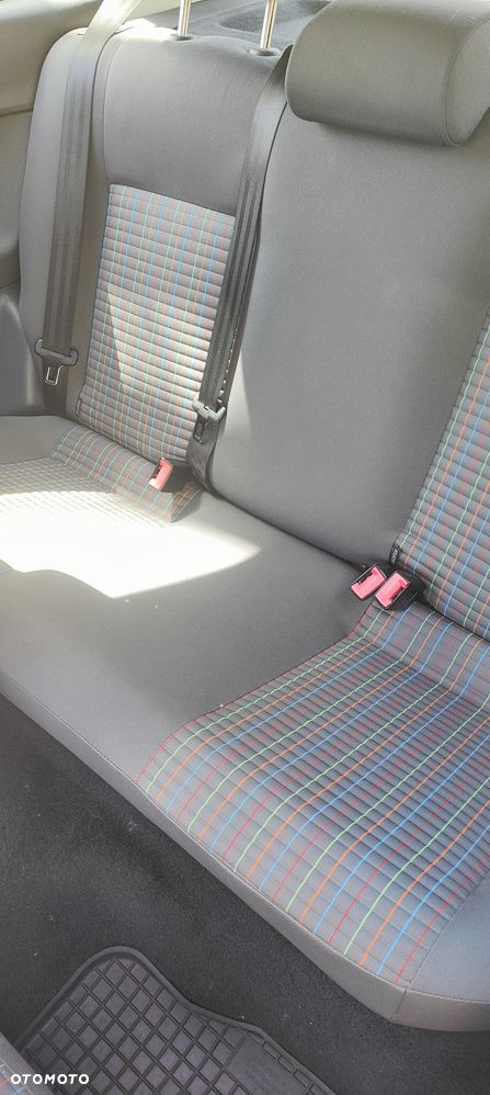 Volkswagen Polo 1.4 TDI DPF Tour - 7
