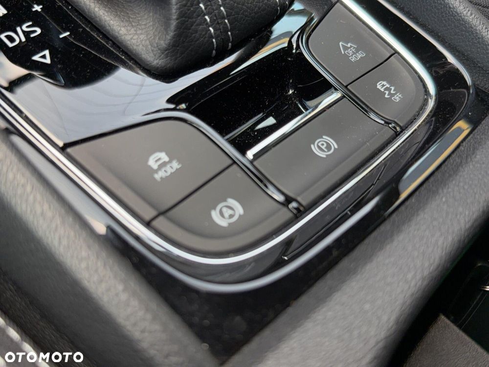 Skoda Karoq 2.0 TSI 4x4 Sportline DSG - 25