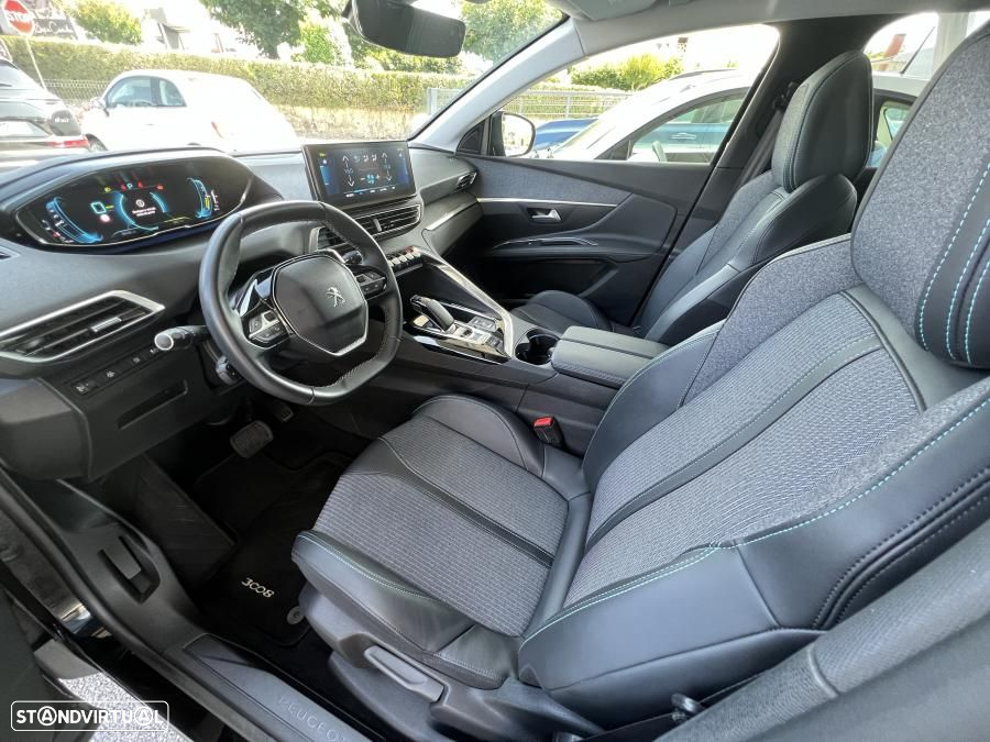 Peugeot 3008 1.6 Hybrid4 Allure Pack e-EAT8 - 19