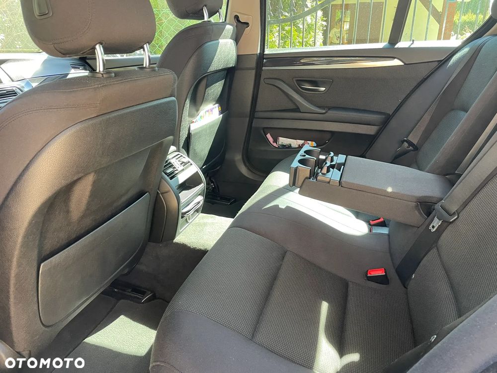 BMW Seria 5 - 23