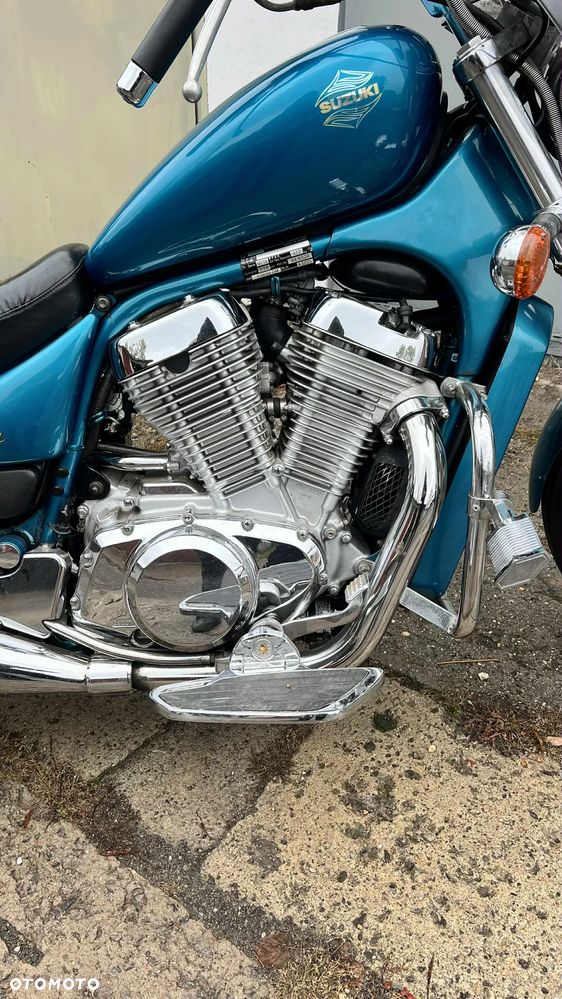 Suzuki Intruder - 9