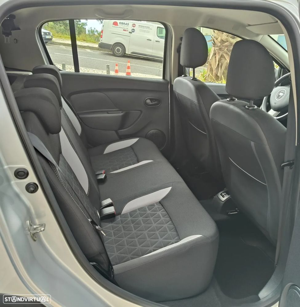Dacia Sandero 0.9 TCe Stepway - 17