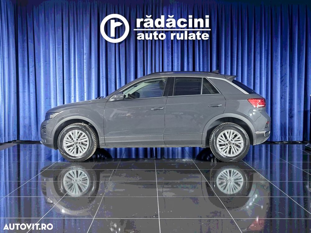 Volkswagen T-Roc - 6