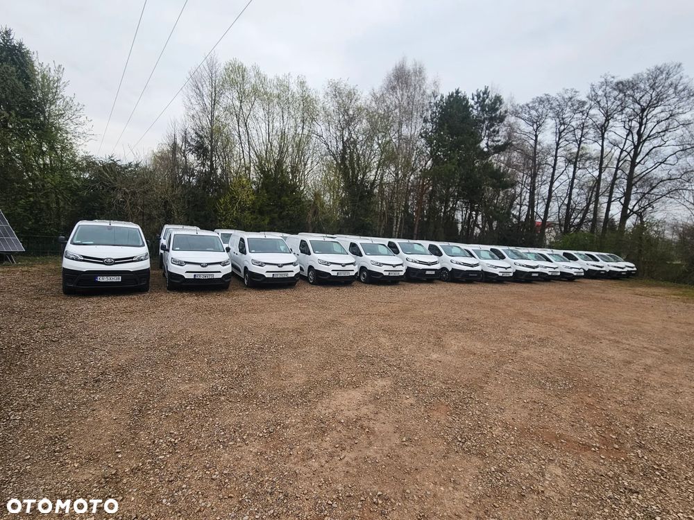 Toyota Proace,  Salon Polska, 3 osobowy. - 25