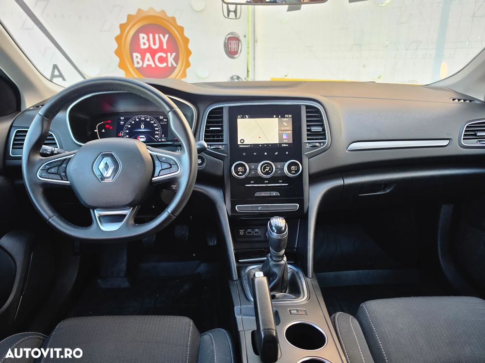Renault Megane BLUE dCi Limited - 10
