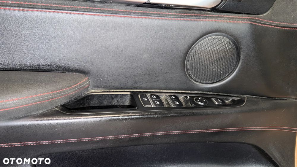 TAPICERKA DRZWI LEWY PRZÓD BMW F15 CZERWONA NIĆ - 3
