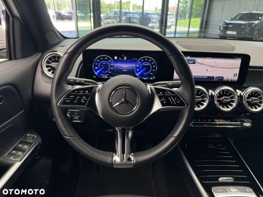 Mercedes-Benz EQB 250 70.5kWh Progressive - 17