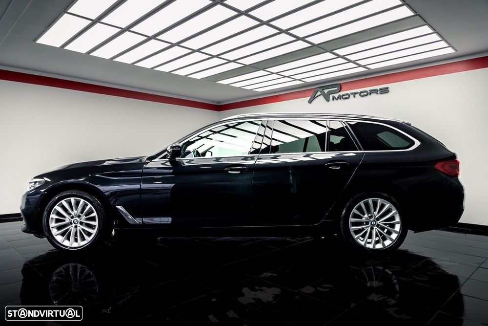 BMW 520 d Line Luxury Auto - 2